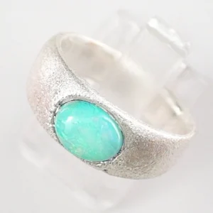 935er Opal Ring mit 0,91 ct. Türkis Grüner Welo Opal