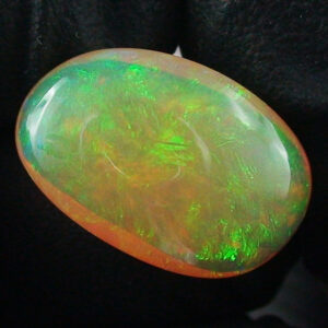 Welo Opal 6,59 ct Multicolor Vollopal aus Afrika - Die Wiege des Lebens