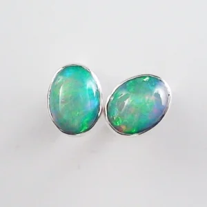 Welo Opal Ohrstecker 0,90 ct. + 0,83 ct. aus 925er Sterling Silber