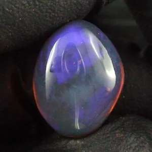 13,47 ct Black Crystal Opal Vollopal Blau