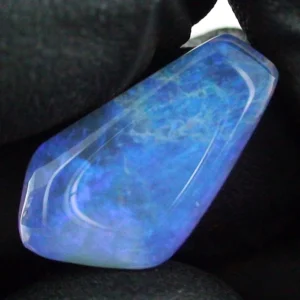 6,47 ct Black Crystal Opal - Vollopal aus Australien