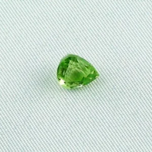 2,10 ct Peridot Tropfenschliff Chrysolith Edelstein Schmuckstein