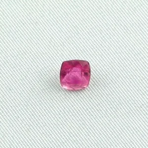 1,30 ct Turmalin Neon Pinker Rubellit Kissenschliff Edelstein