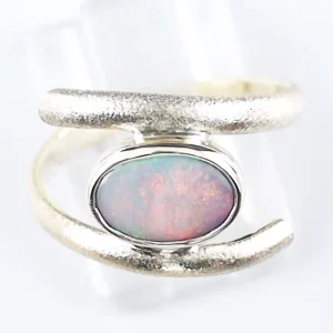 585er / 14k Gelbgold Spiralring mit GEM Class 0,79 ct. White Opal aus Lightning Ridge