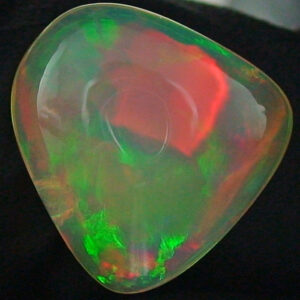 Welo Opal 7,72 ct Multicolor Vollopal aus Afrika - Die Wiege des Lebens